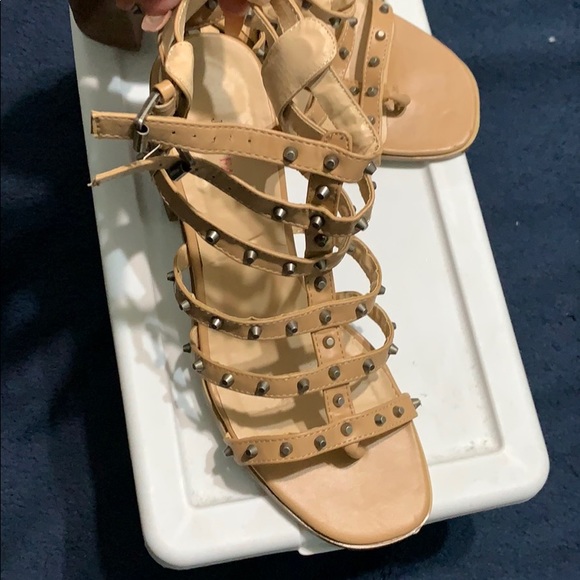 Studded sandals - Picture 3 of 4